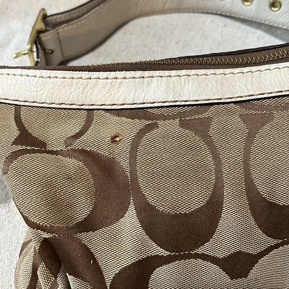 COACH Pretty Shoulder Bag With A Couple of Flaws - Picture 8 of 11